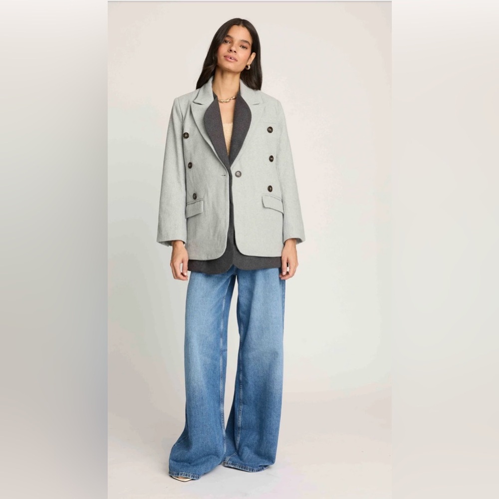 French Mauve, Gray Double-Breasted Coat, L - Picture 2 of 9